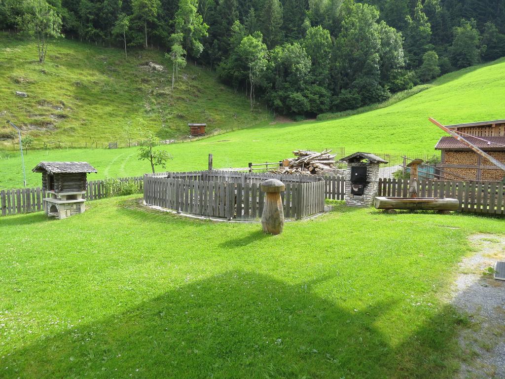 Landhaus Dorfer غروسارل الغرفة الصورة