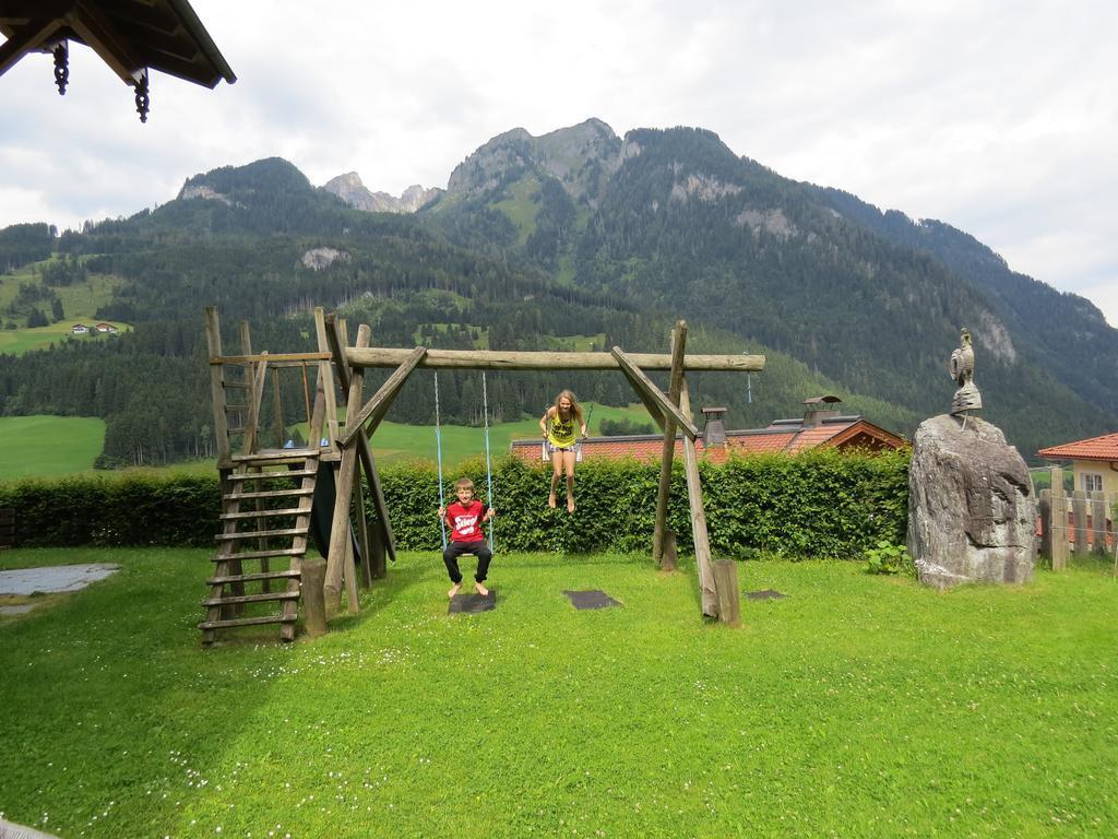 Landhaus Dorfer غروسارل الغرفة الصورة
